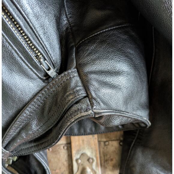 Harley Davidson Leather Jacket Mens Black Medium Eagle Embossed Back Moto Biker - Picture 11 of 13